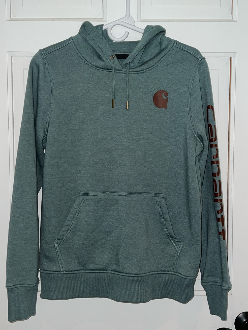 Carhartt Women's Relaxed Fit Midweight Logo Sleeve Graphic Sweatshirt
